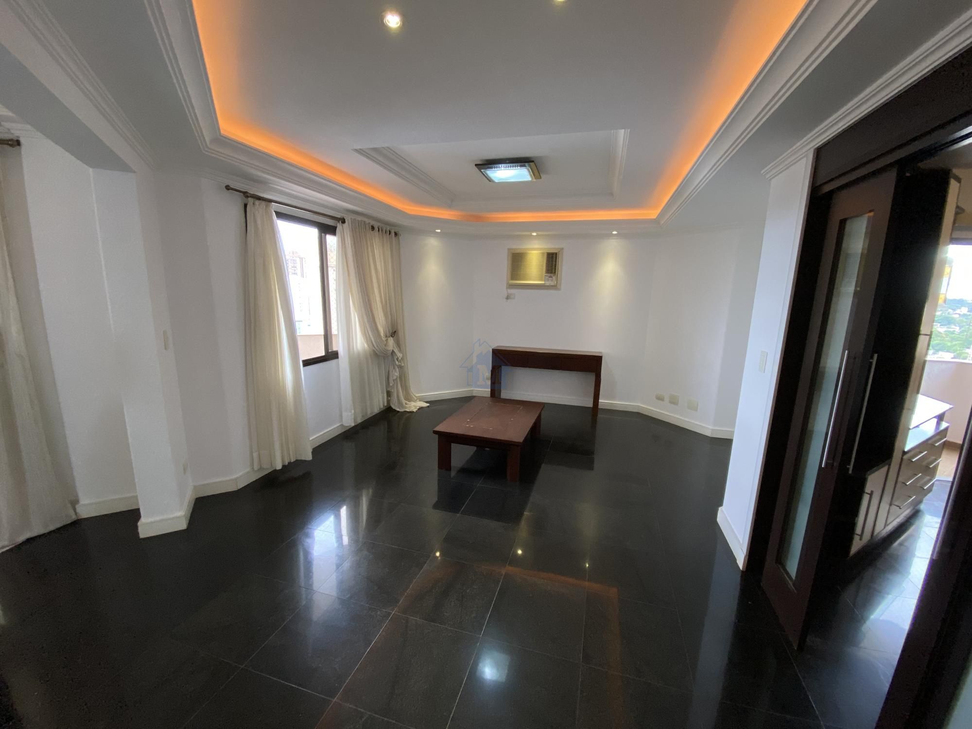 Apartamento à venda com 3 quartos, 191m² - Foto 2