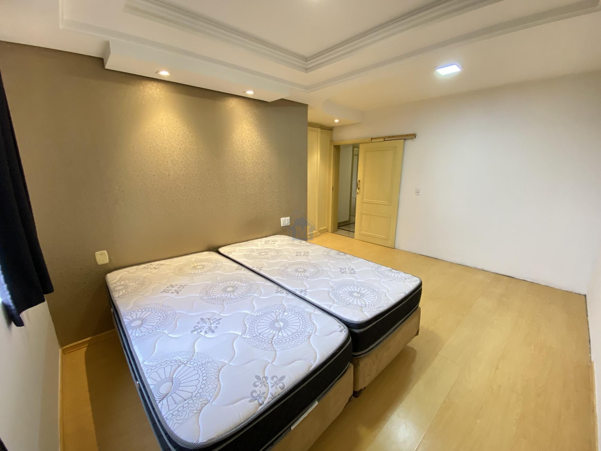 Apartamento para alugar com 3 quartos, 133m² - Foto 16