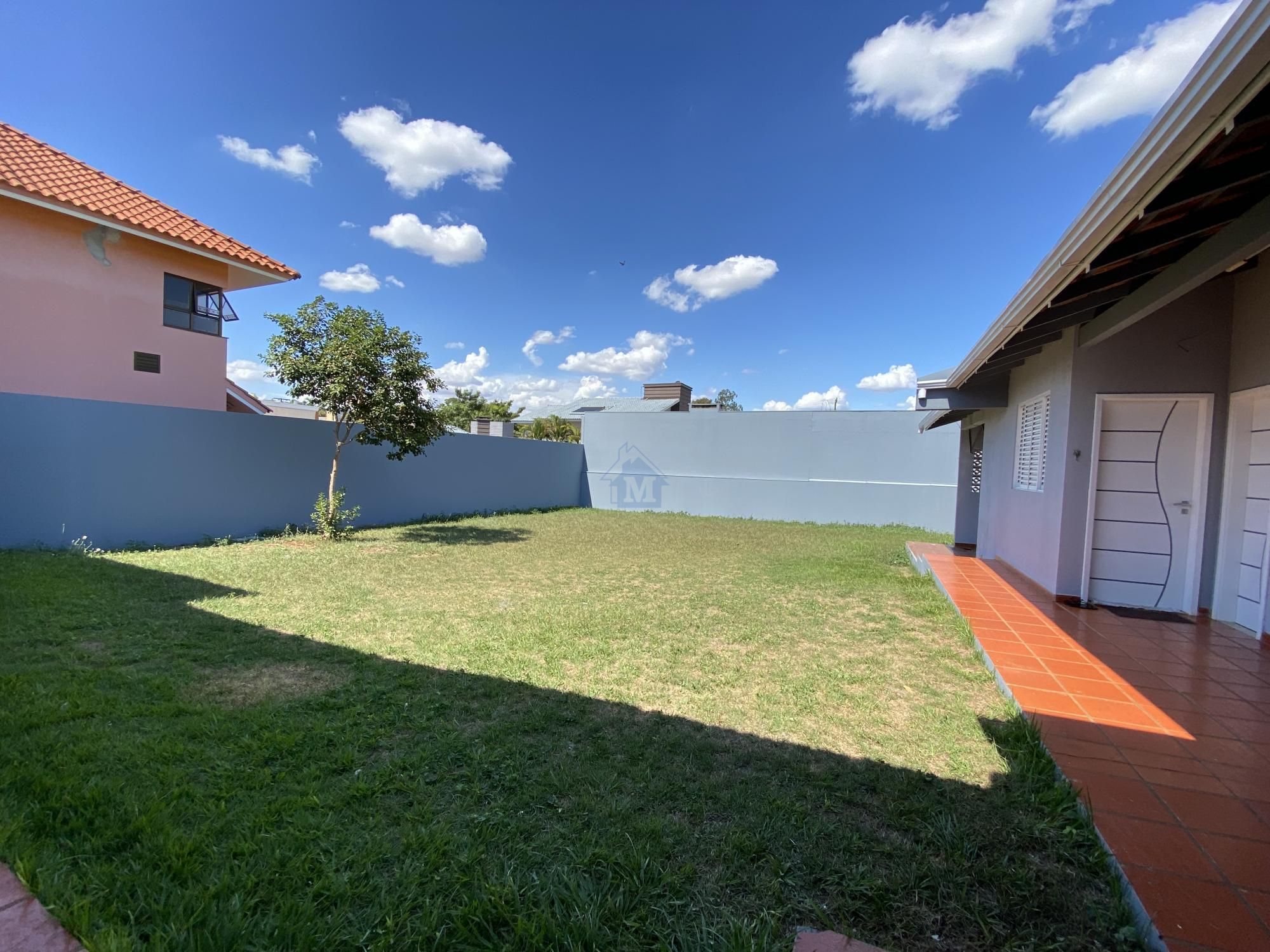 Casa de Condomínio à venda com 4 quartos, 200m² - Foto 28