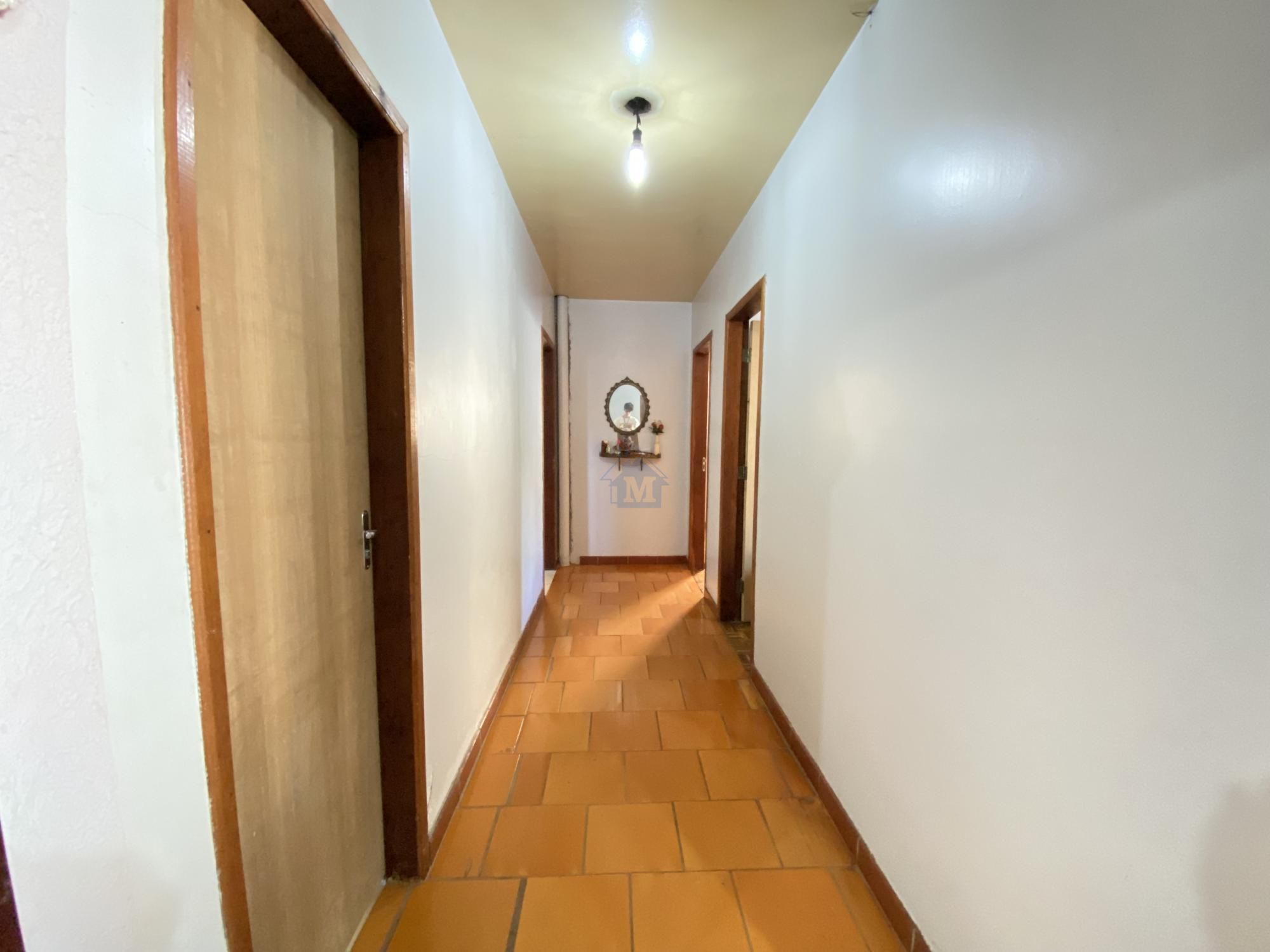 Casa à venda com 6 quartos, 350m² - Foto 23