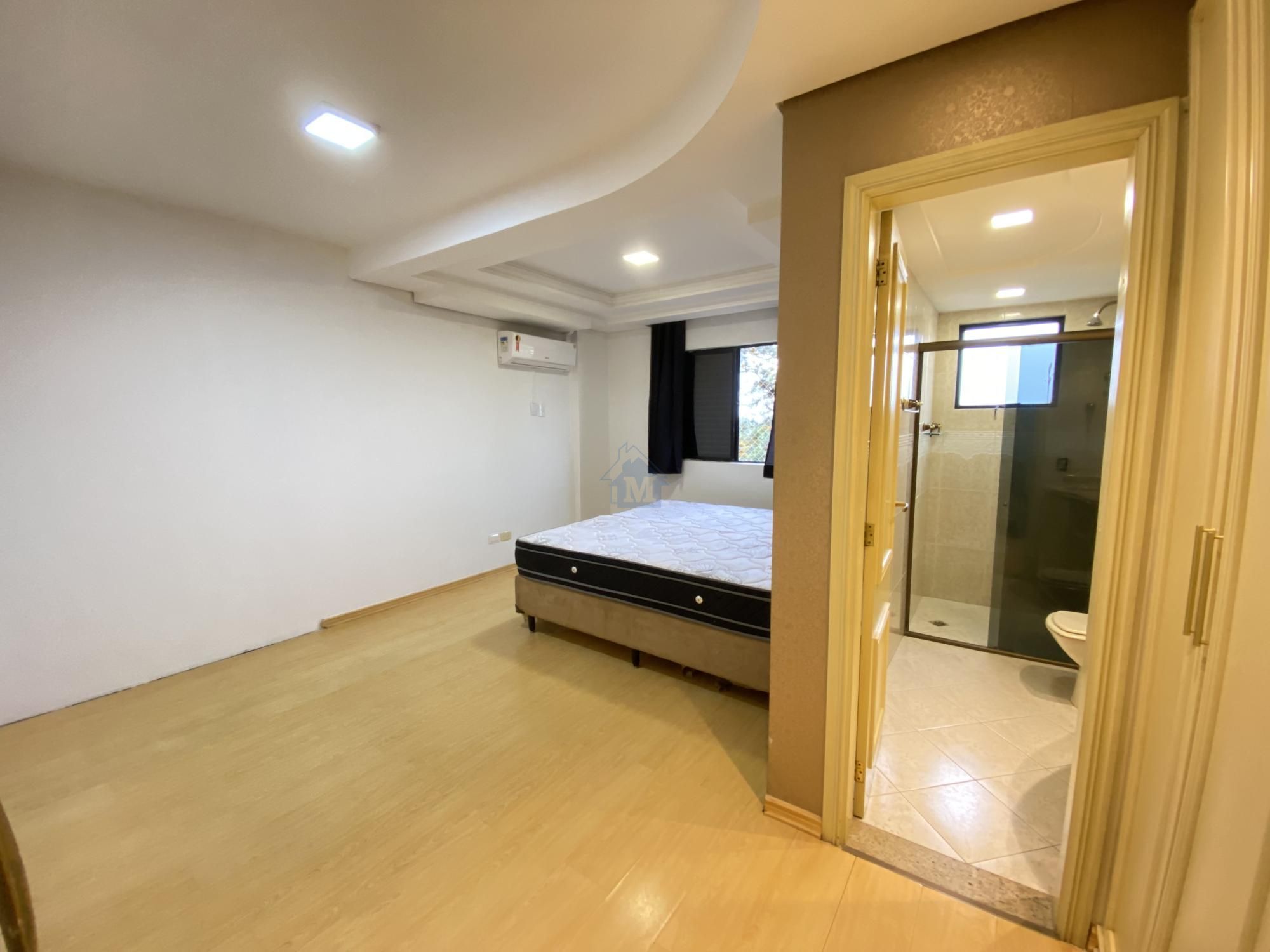 Apartamento para alugar com 3 quartos, 133m² - Foto 14