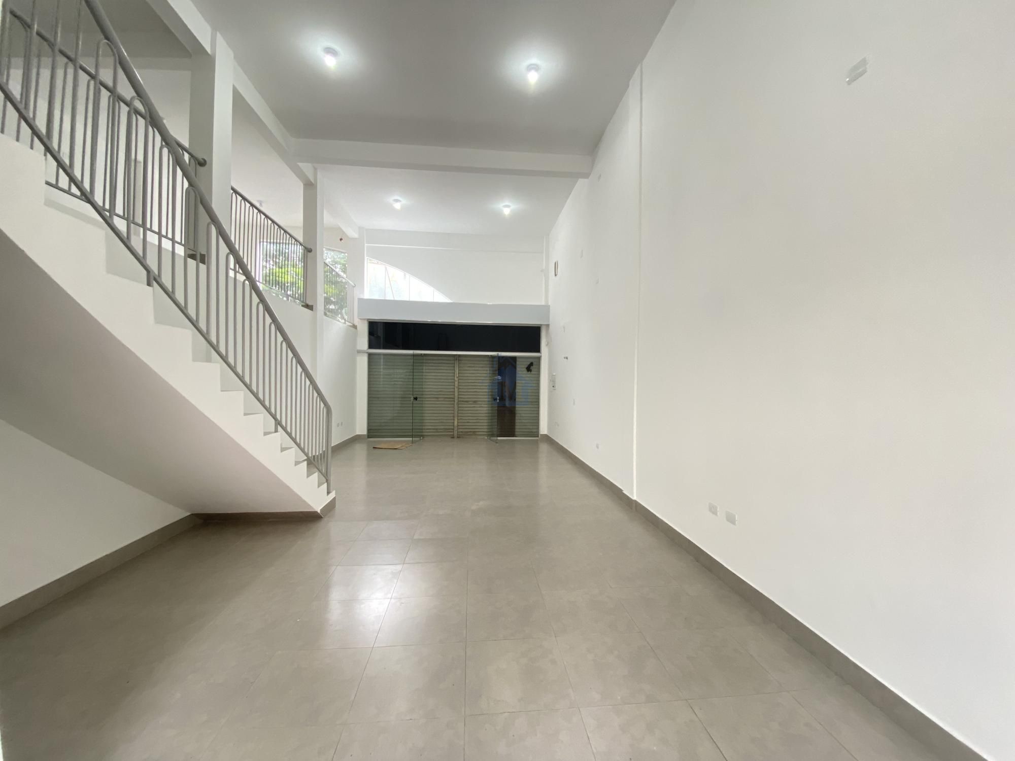 Conjunto Comercial-Sala para alugar com 1 quarto, 90m² - Foto 4