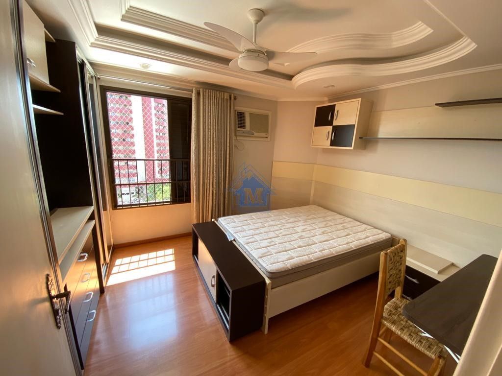 Apartamento para alugar com 3 quartos, 191m² - Foto 11