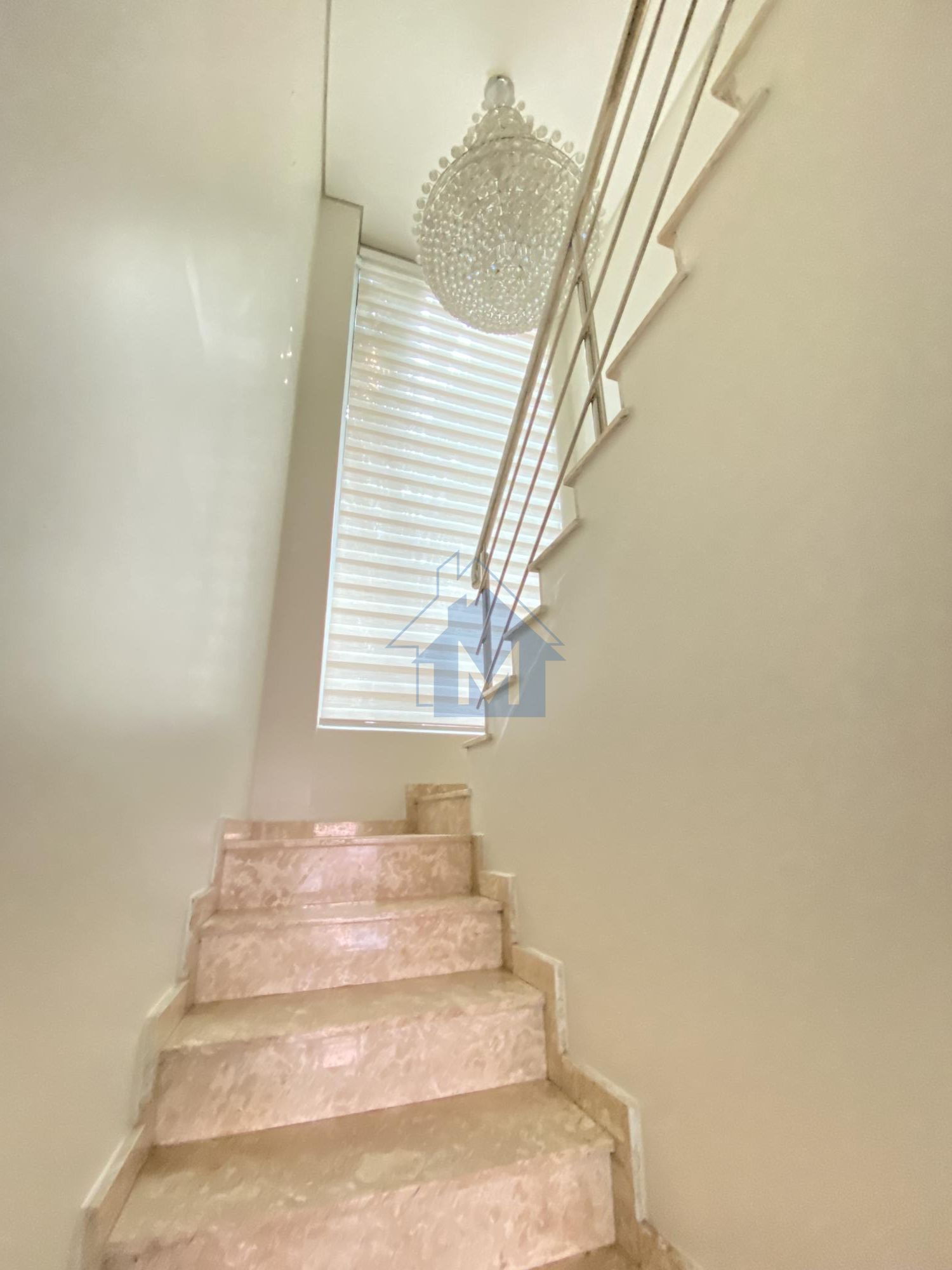 Casa para alugar com 3 quartos, 180m² - Foto 17