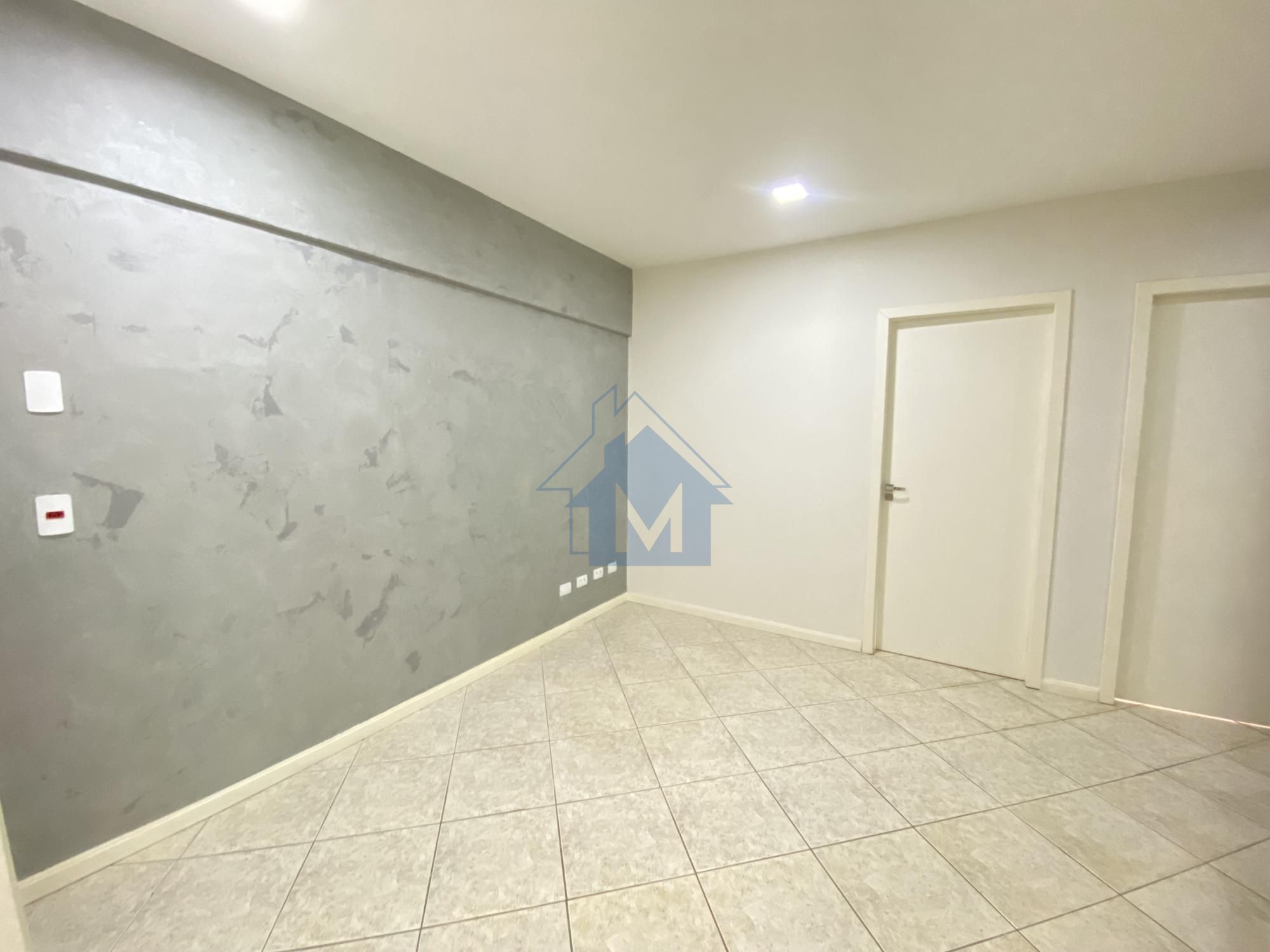 Conjunto Comercial-Sala para alugar com 3 quartos, 43m² - Foto 2