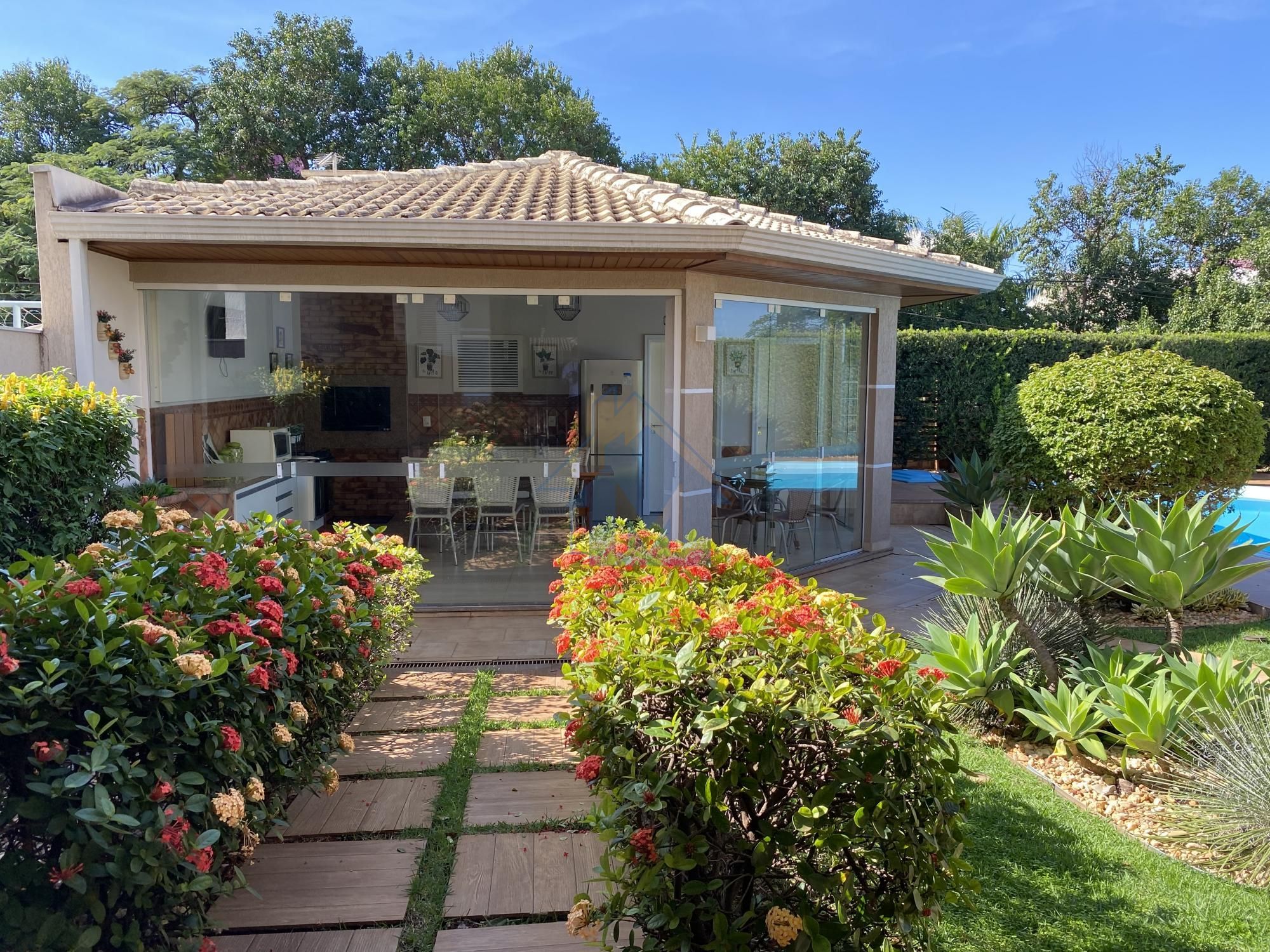 Casa de Condomínio à venda com 5 quartos, 600m² - Foto 33
