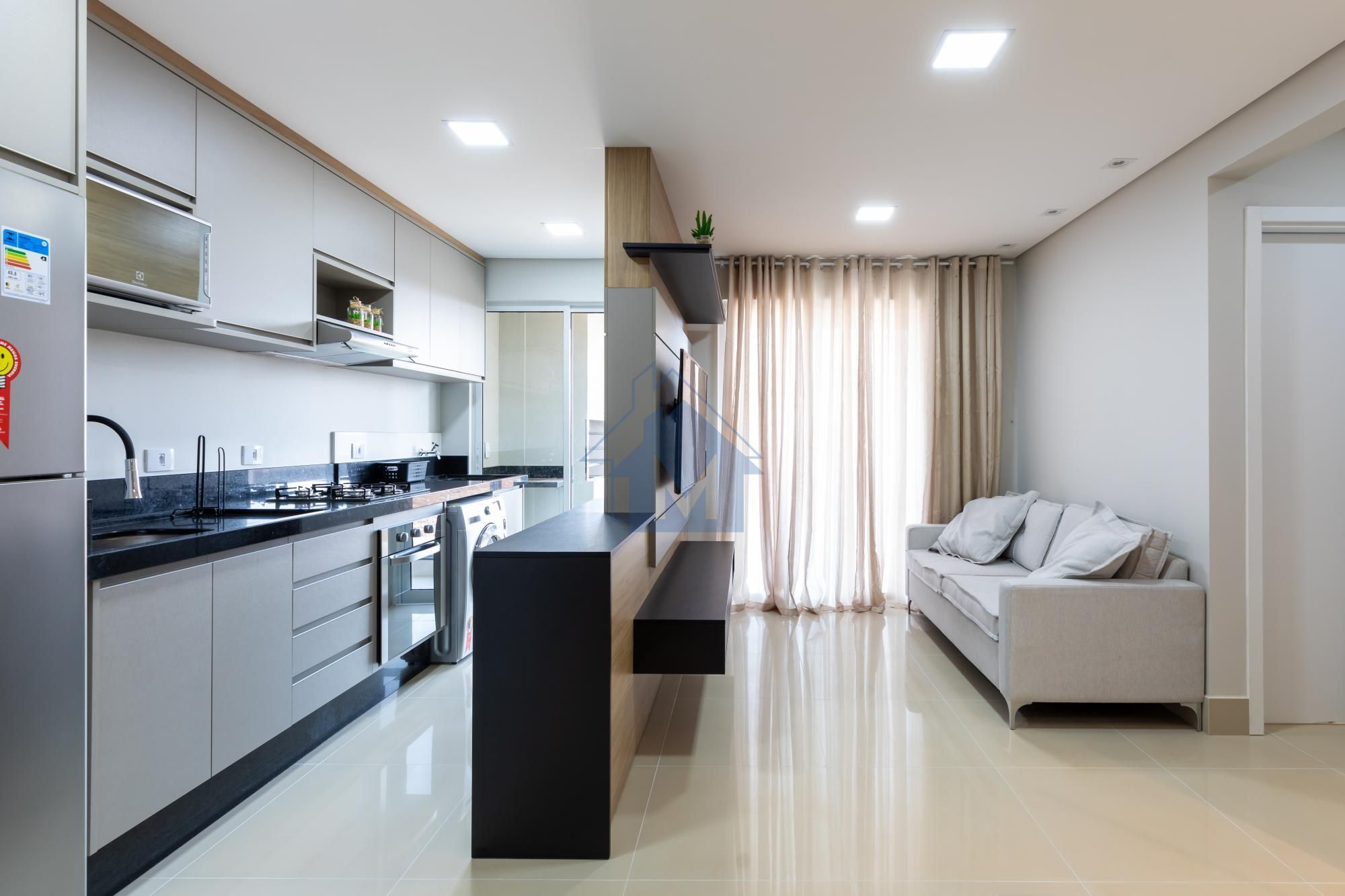 Apartamento à venda com 2 quartos, 66m² - Foto 3
