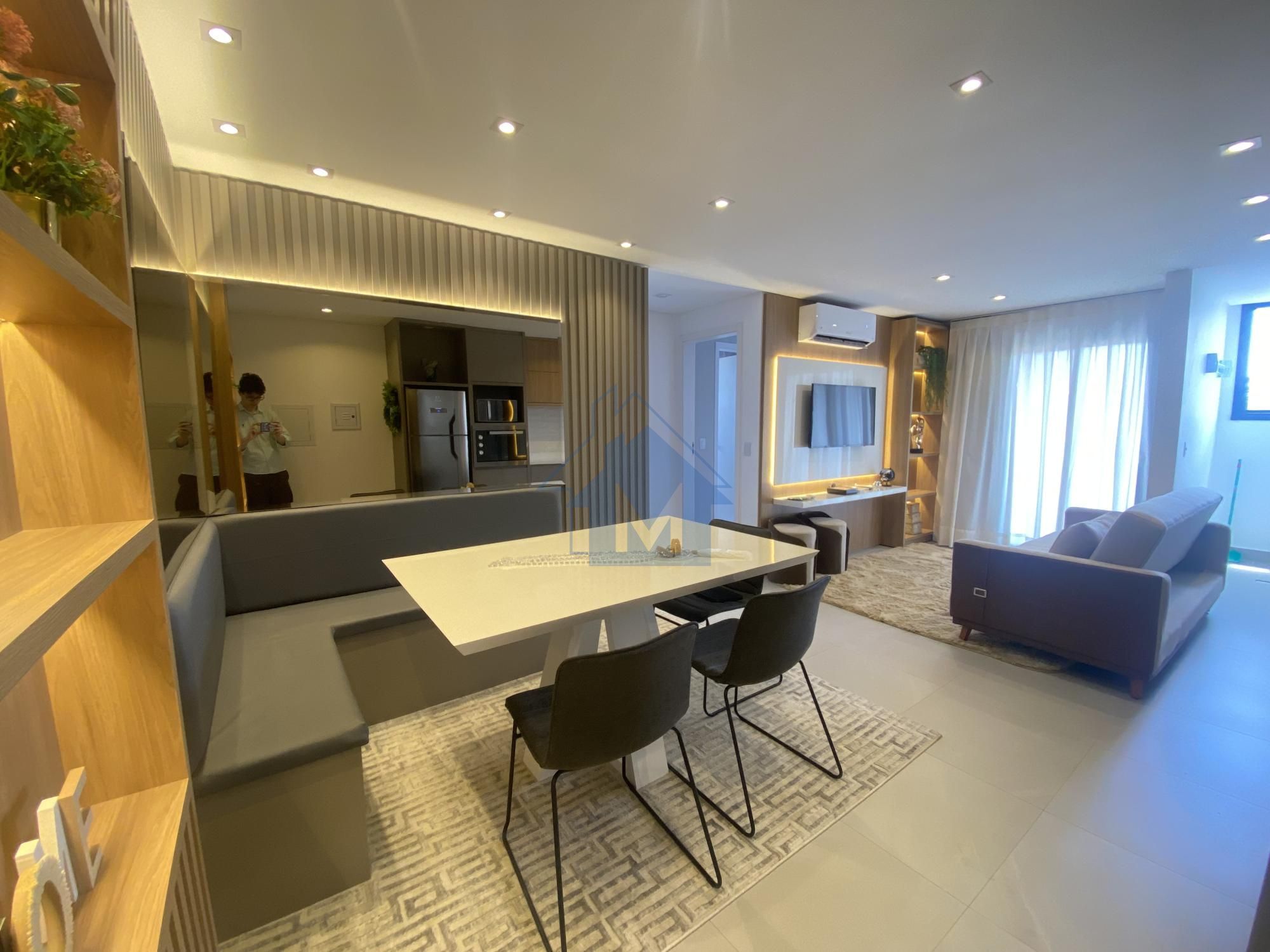 Apartamento à venda com 2 quartos, 59m² - Foto 1