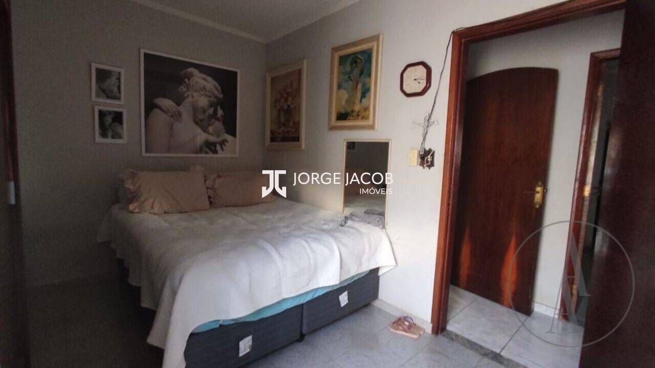 Casa, 5 quartos, 300 m² - Foto 17