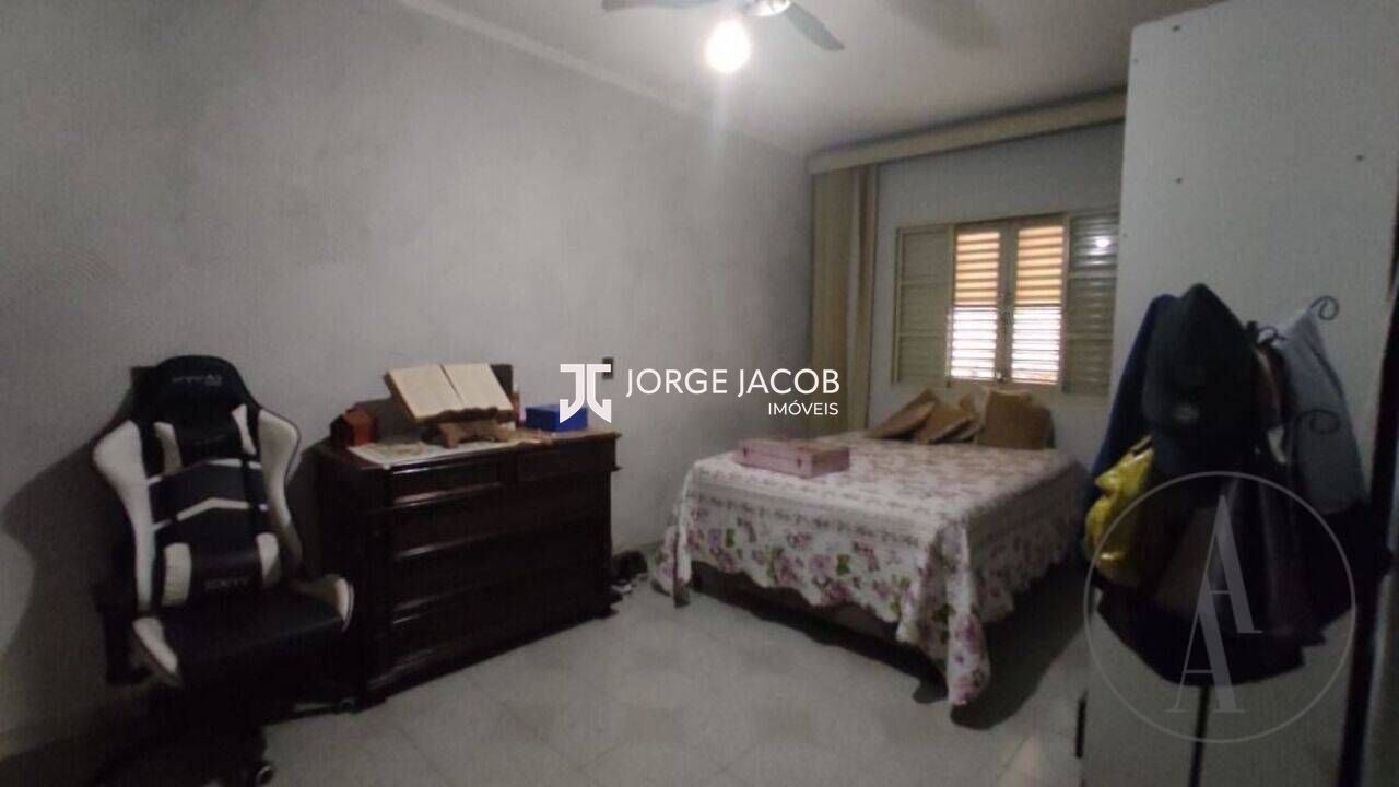 Casa, 5 quartos, 300 m² - Foto 16