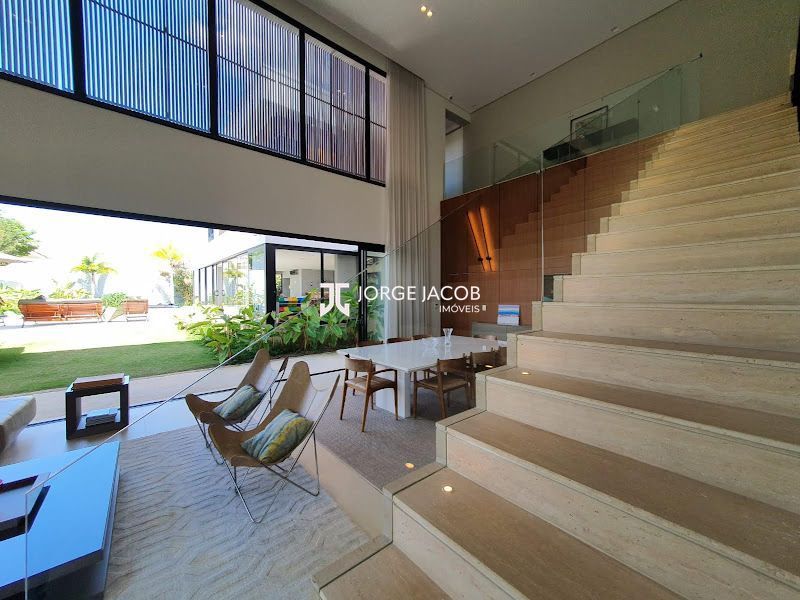 Sobrado, 4 quartos, 607 m² - Foto 35