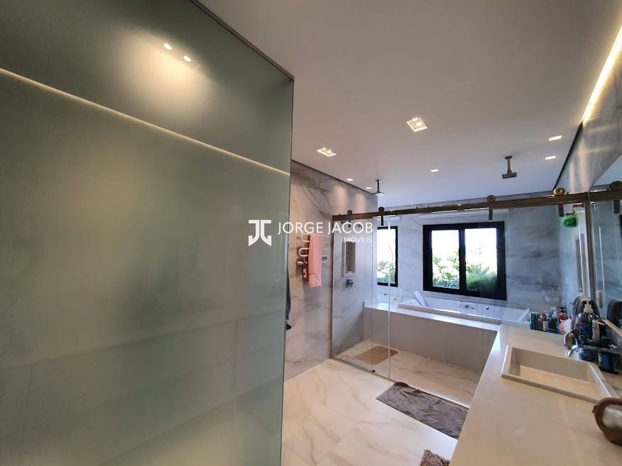 Sobrado, 4 quartos, 607 m² - Foto 81