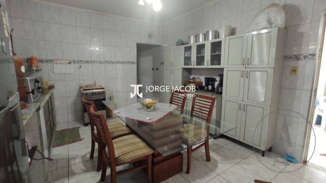 Casa, 5 quartos, 300 m² - Foto 14
