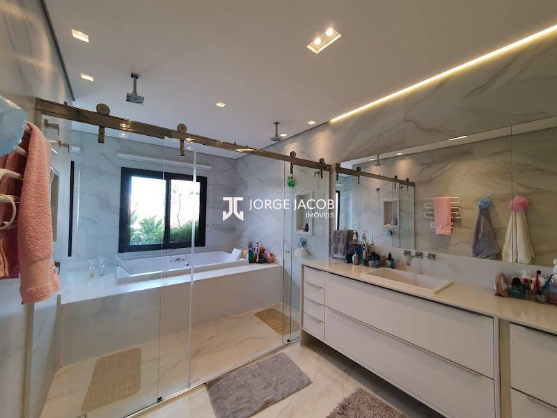 Sobrado, 4 quartos, 607 m² - Foto 76