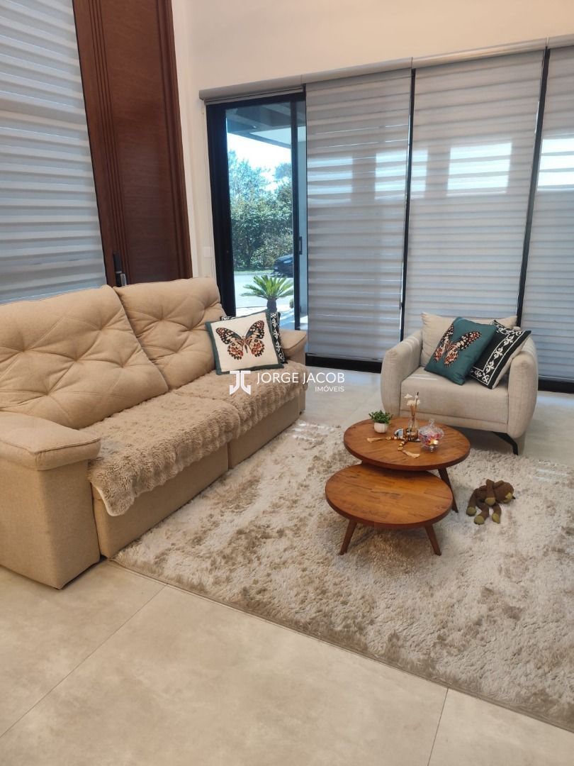 Casa, 3 quartos, 233 m² - Foto 11
