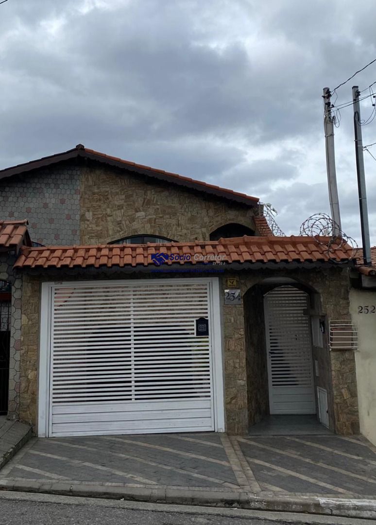 Sobrado, 3 quartos, 204 m² - Foto 4