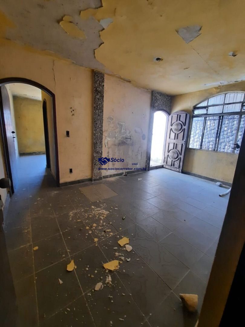 Sobrado, 6 quartos, 240 m² - Foto 24