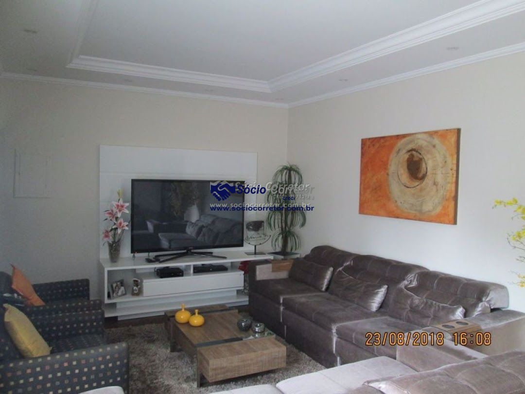Casa, 3 quartos, 240 m² - Foto 1