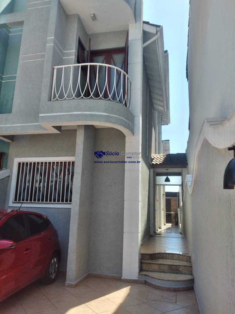 Sobrado, 3 quartos, 280 m² - Foto 1