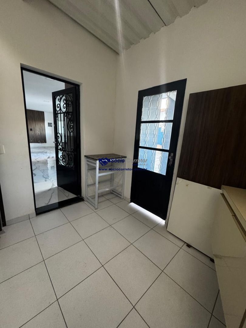 Sobrado, 3 quartos, 250 m² - Foto 12
