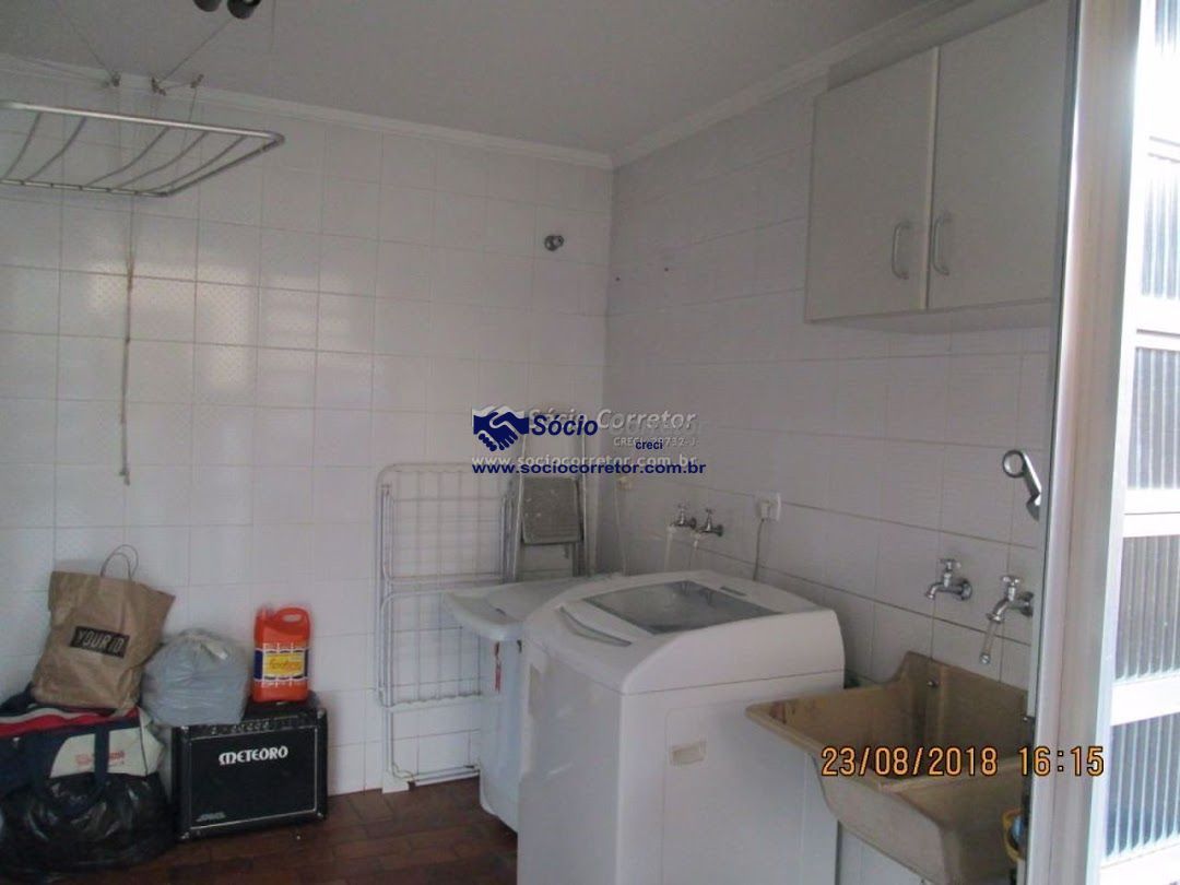 Casa, 3 quartos, 240 m² - Foto 12