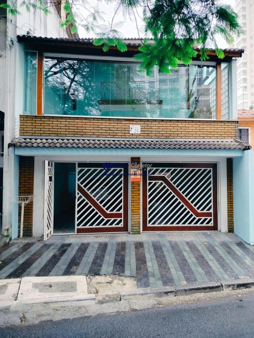 Sobrado, 4 quartos, 210 m² - Foto 1