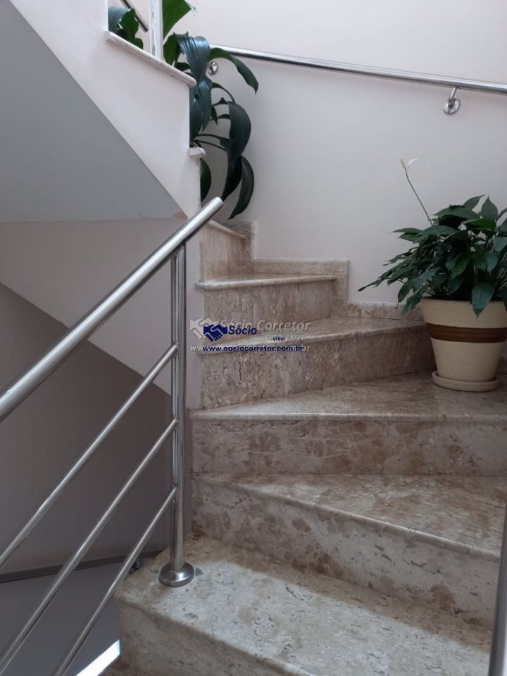 Casa, 4 quartos, 220 m² - Foto 30