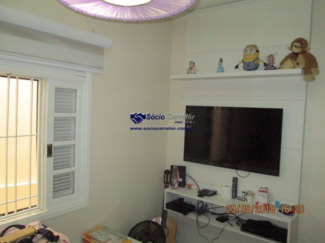 Casa, 3 quartos, 240 m² - Foto 24