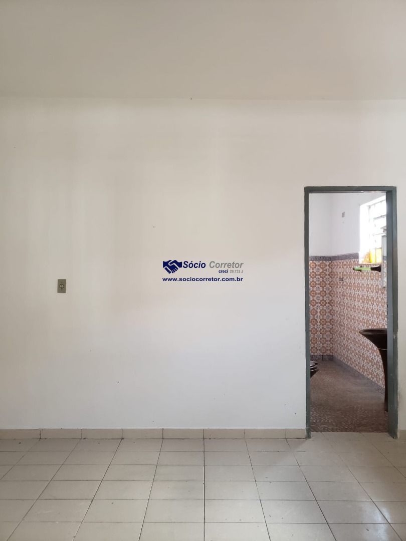 Sobrado, 3 quartos, 227 m² - Foto 2