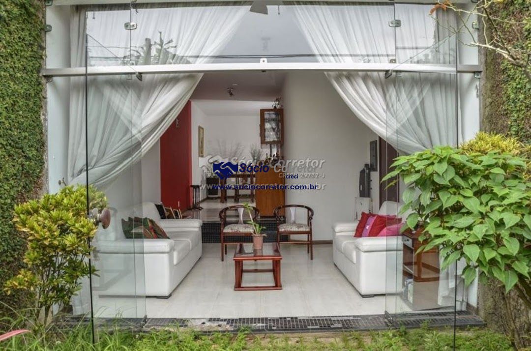 Casa, 3 quartos, 195 m² - Foto 2