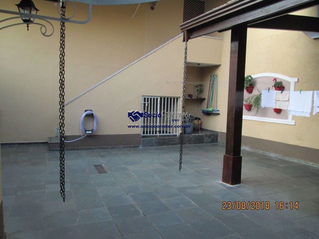 Casa, 3 quartos, 240 m² - Foto 21
