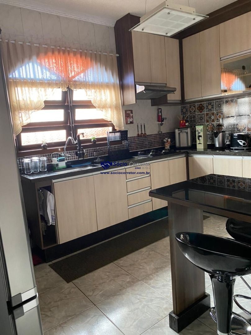 Sobrado, 3 quartos, 204 m² - Foto 10