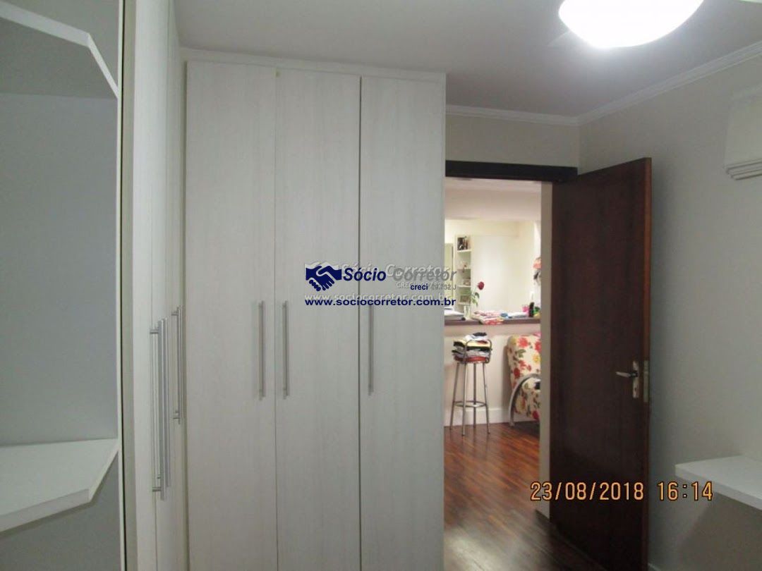 Casa, 3 quartos, 240 m² - Foto 16