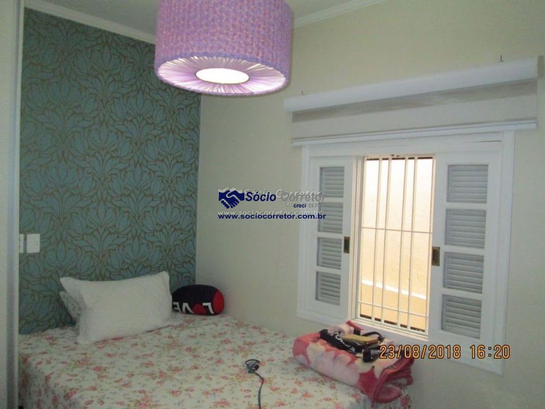 Casa, 3 quartos, 240 m² - Foto 23