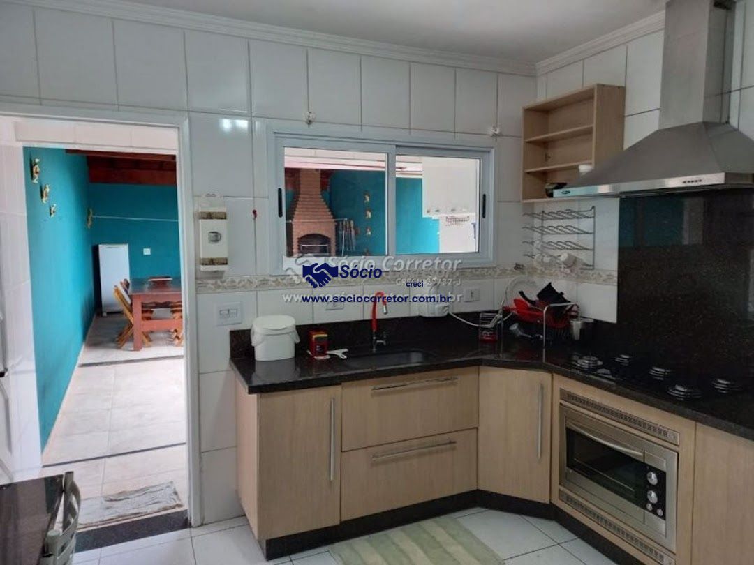 Casa, 4 quartos, 220 m² - Foto 9