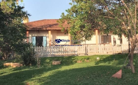 Chácara, 4 quartos, 1000 m² - Foto 1