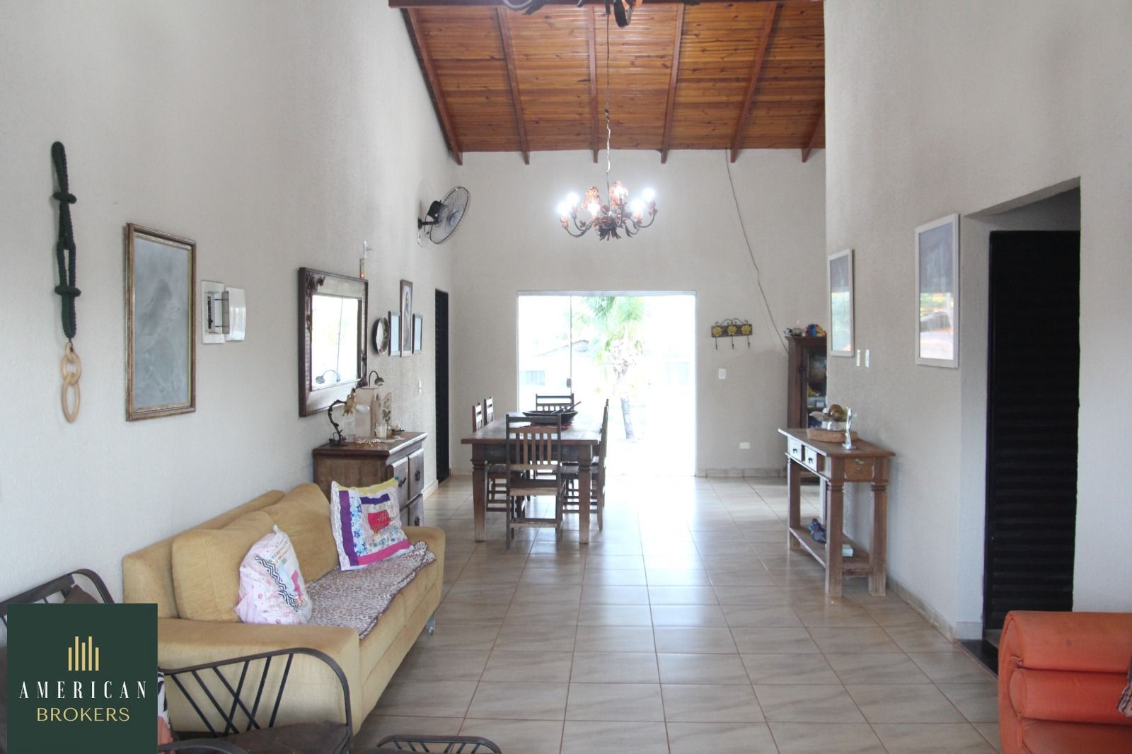 Casa à venda  no Zona Rural - Buriti Alegre, GO. Imóveis