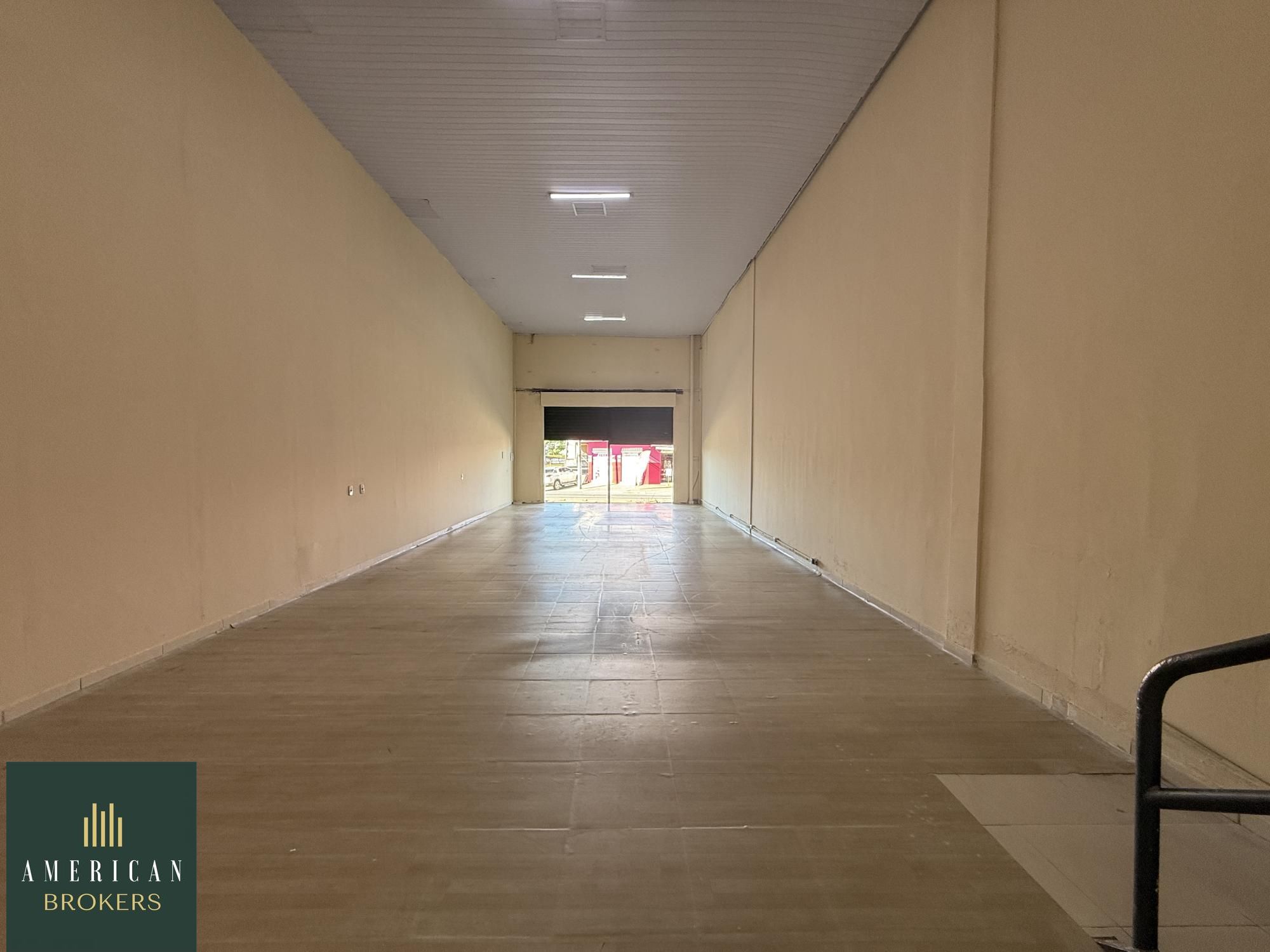 Sala comercial para alugar  no Jardim Todos os Santos - Senador Canedo, GO. Imóveis