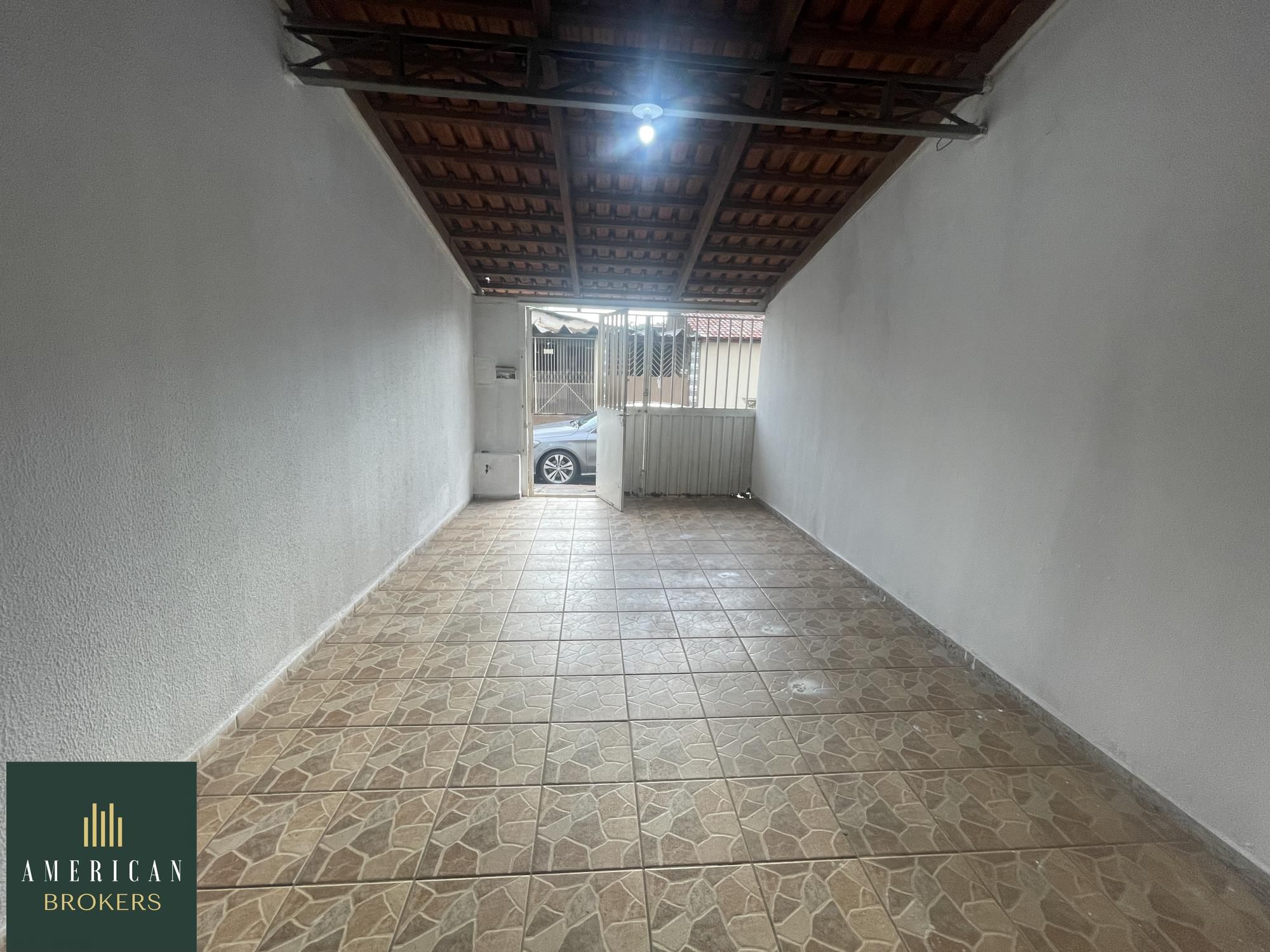Casa para alugar  no Jardim Guanabara III - Goinia, GO. Imveis