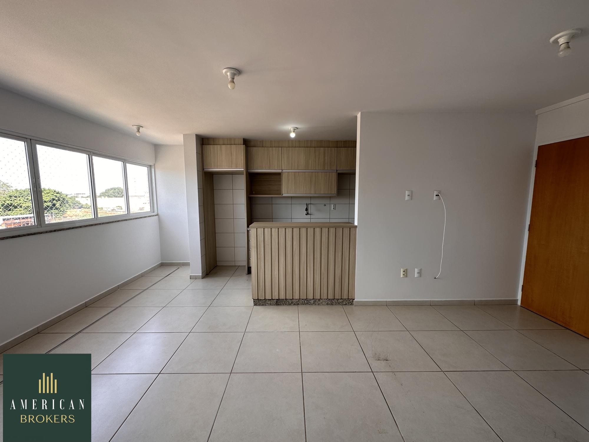 Apartamento à venda com 2 quartos, 62m² - Foto 2