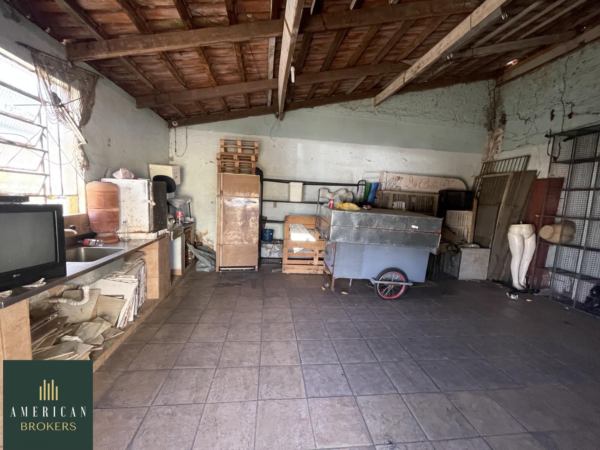 Prédio Inteiro à venda com 7 quartos, 627m² - Foto 8