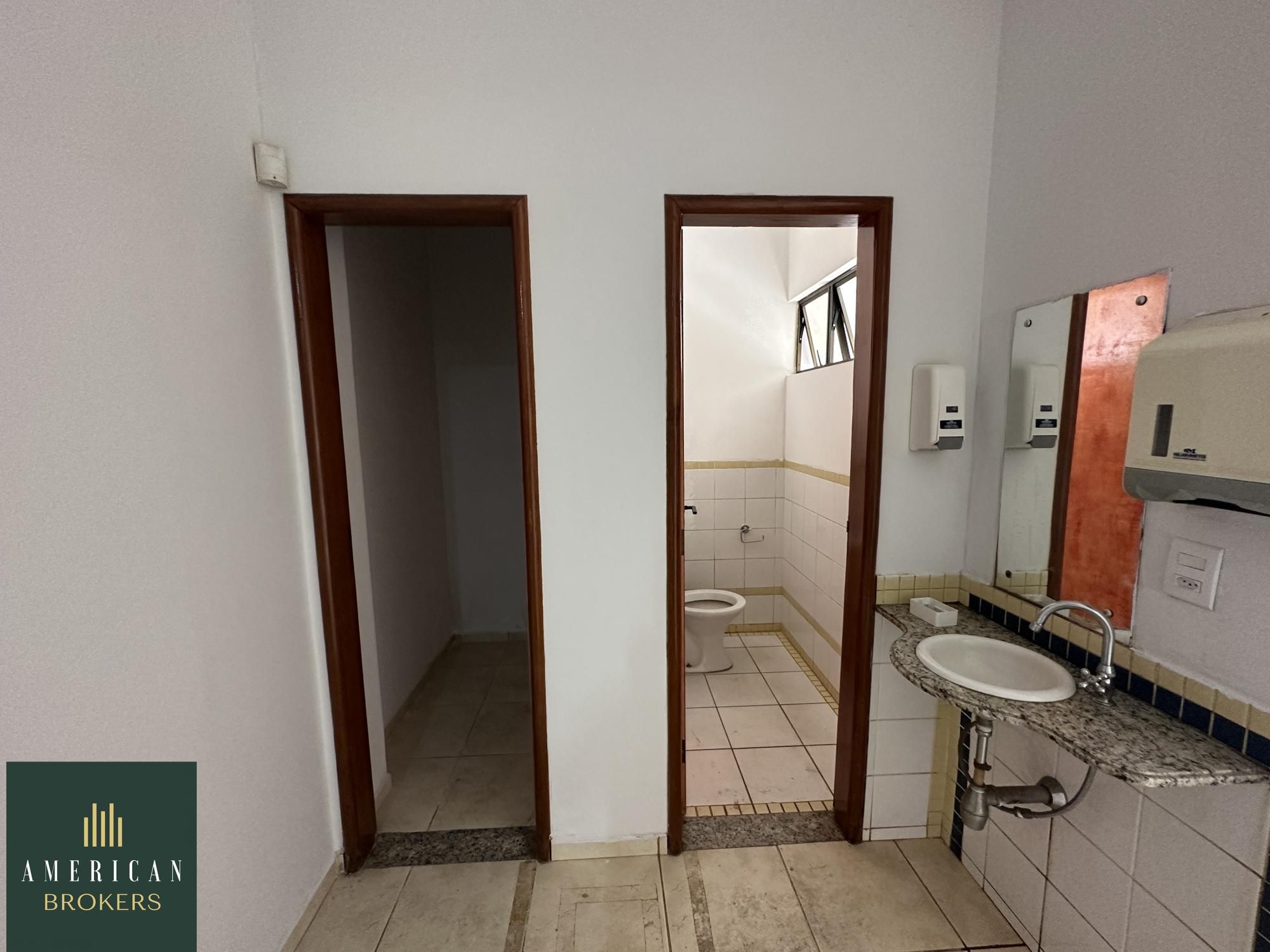 Loja-Salão para alugar com 12 quartos, 547m² - Foto 23