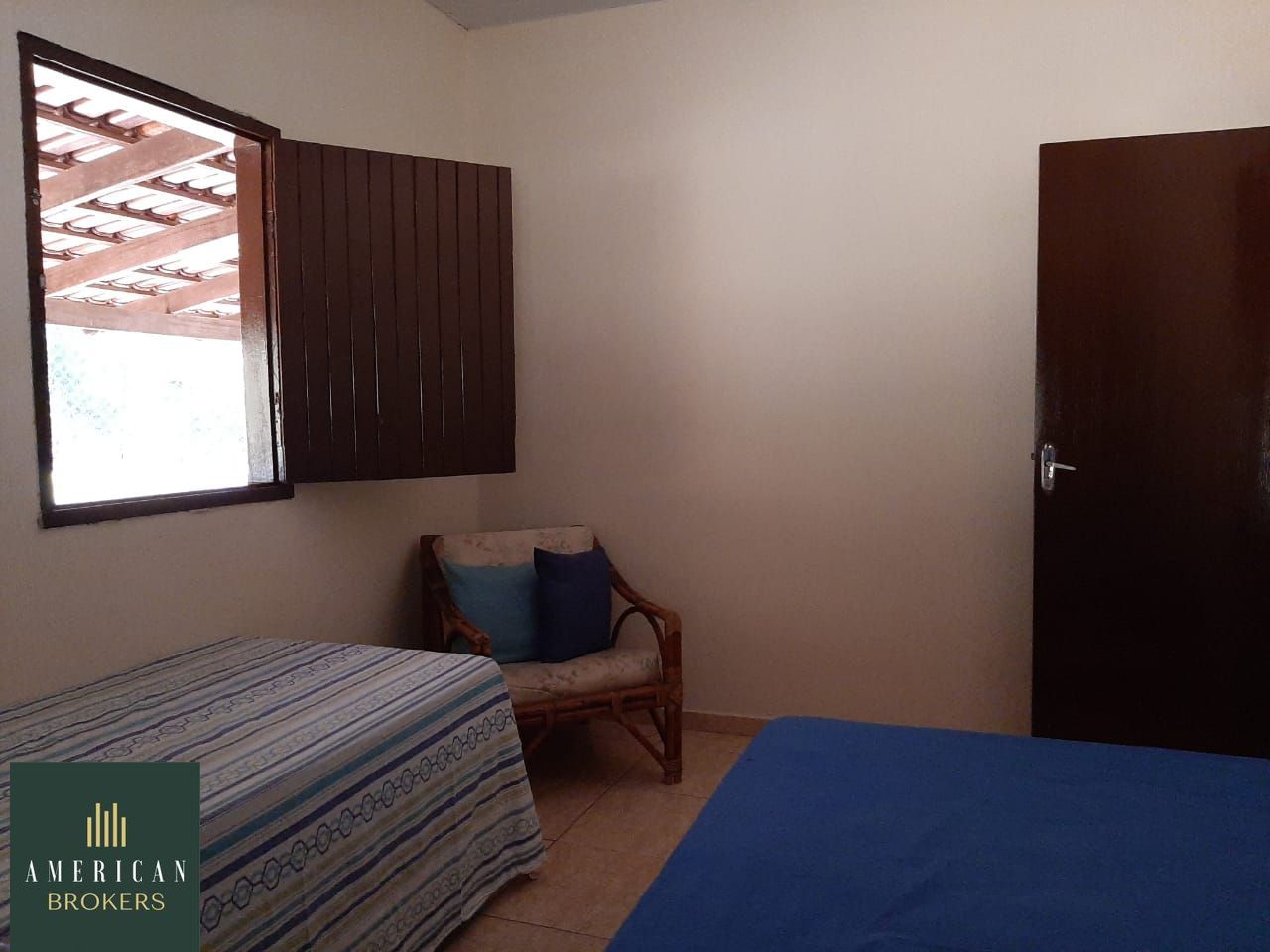 Chácara à venda com 4 quartos, 300m² - Foto 40