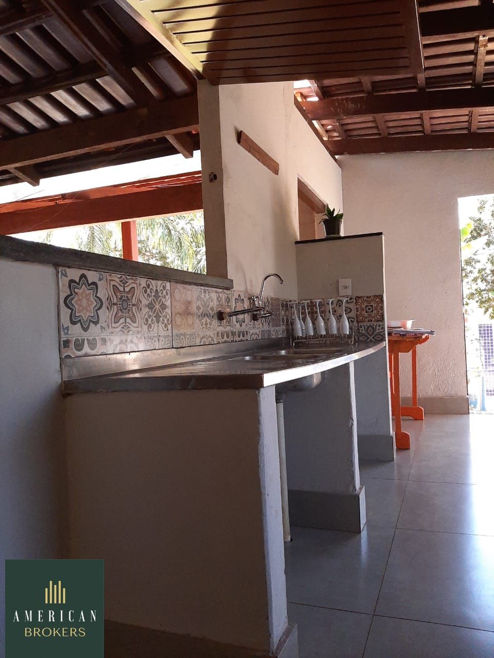 Chácara à venda com 4 quartos, 300m² - Foto 38
