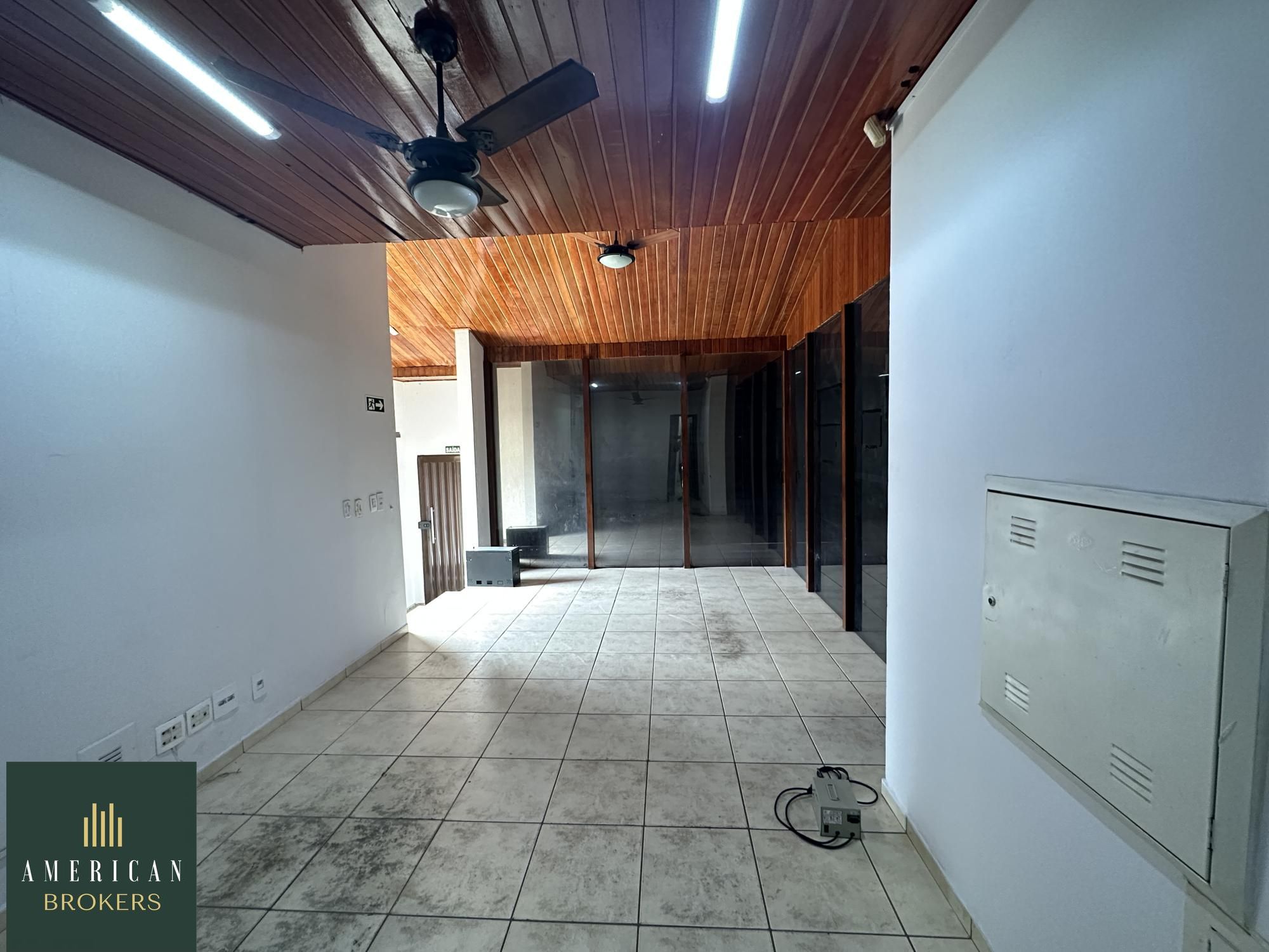 Loja-Salão para alugar com 12 quartos, 547m² - Foto 5