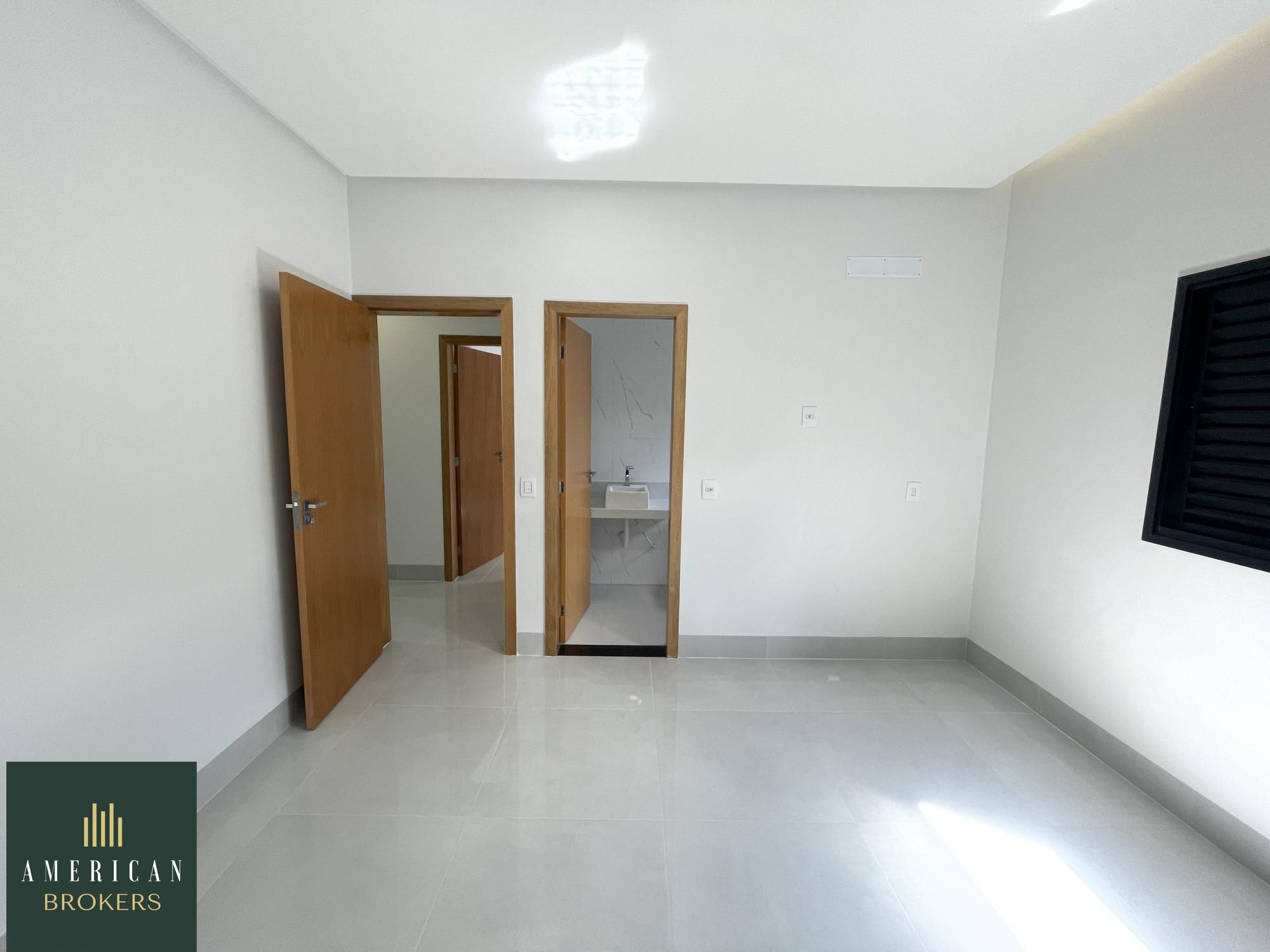 Casa à venda com 3 quartos, 171m² - Foto 14