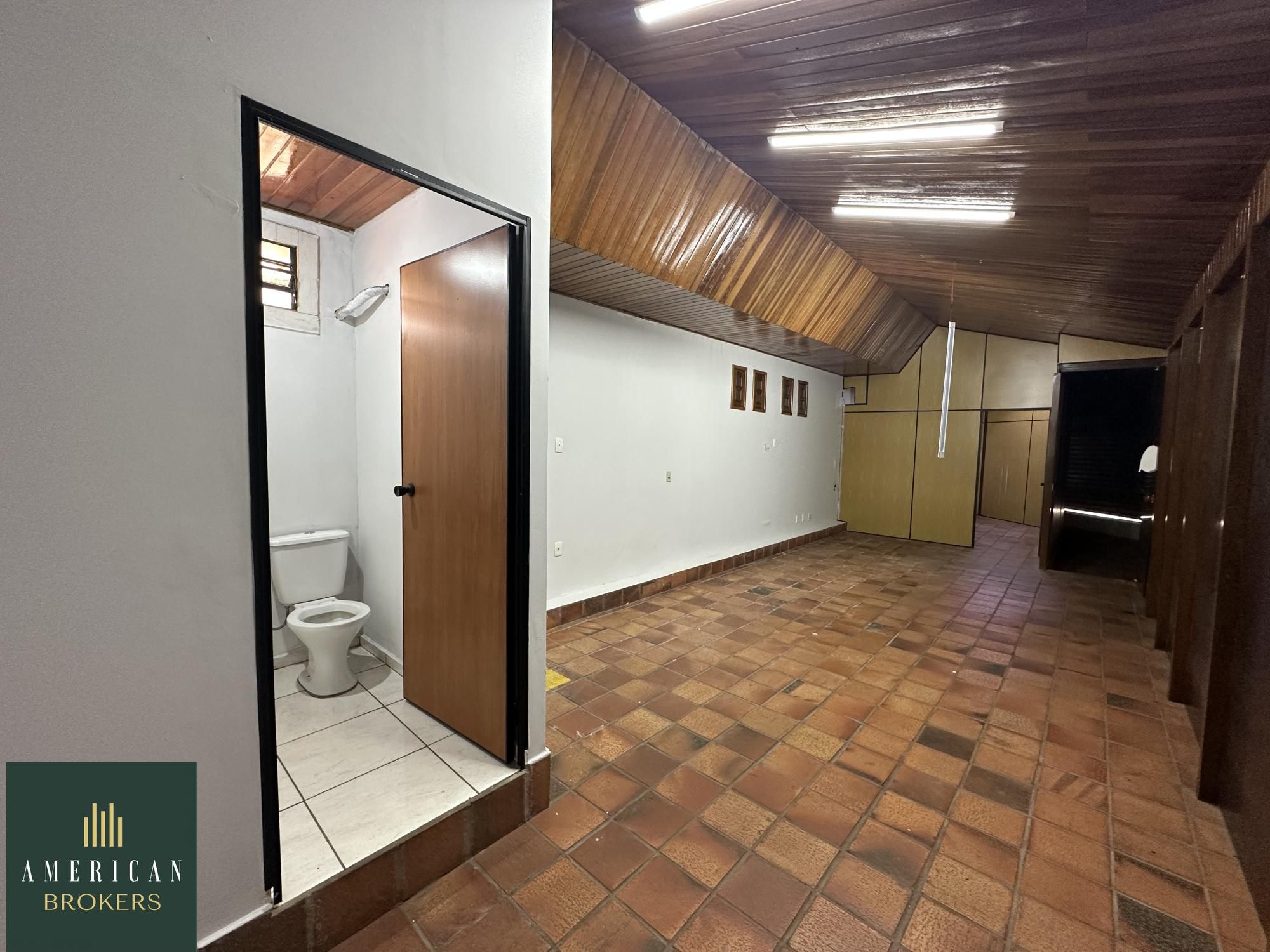 Loja-Salão para alugar com 12 quartos, 547m² - Foto 20