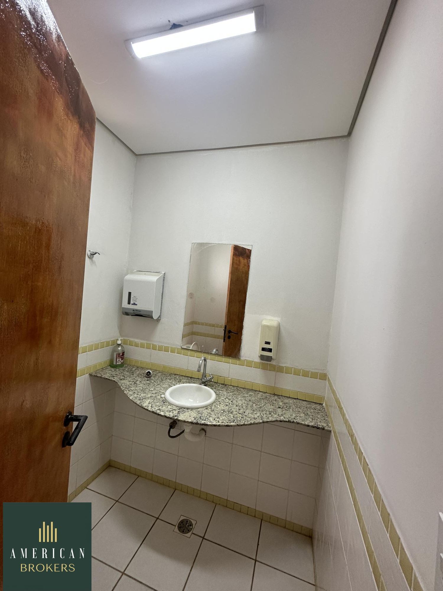 Loja-Salão para alugar com 12 quartos, 547m² - Foto 28