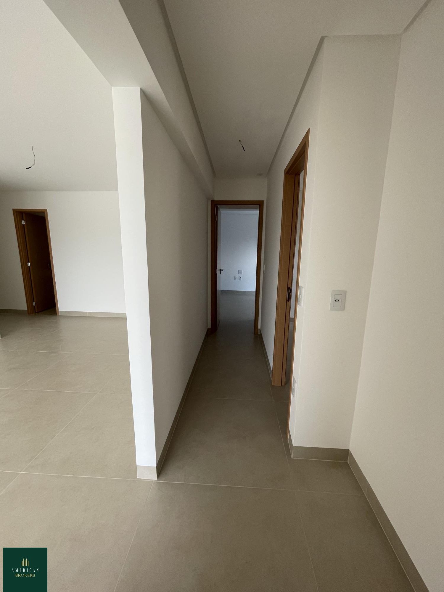 Apartamento com 3 Dormitórios à venda, 116 m² por R$ 846.384,00