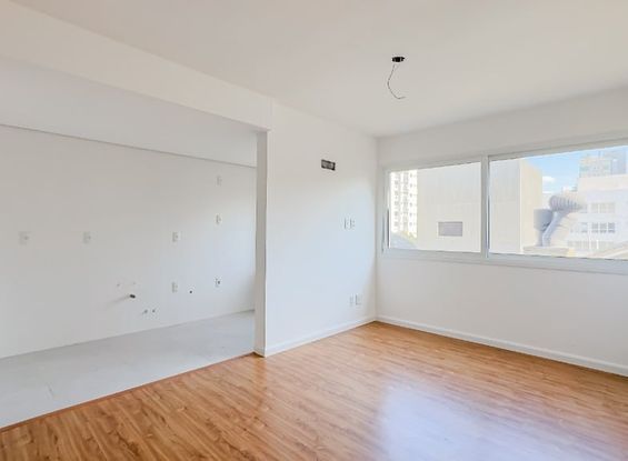 Viva Luzitana Apto POA8821